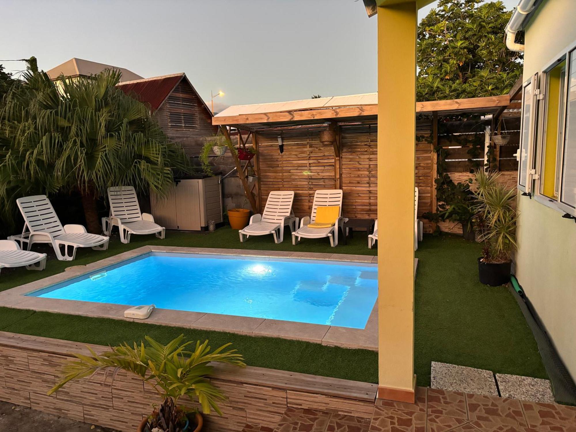 Anais Pool Villa Saint-Joseph Exterior photo